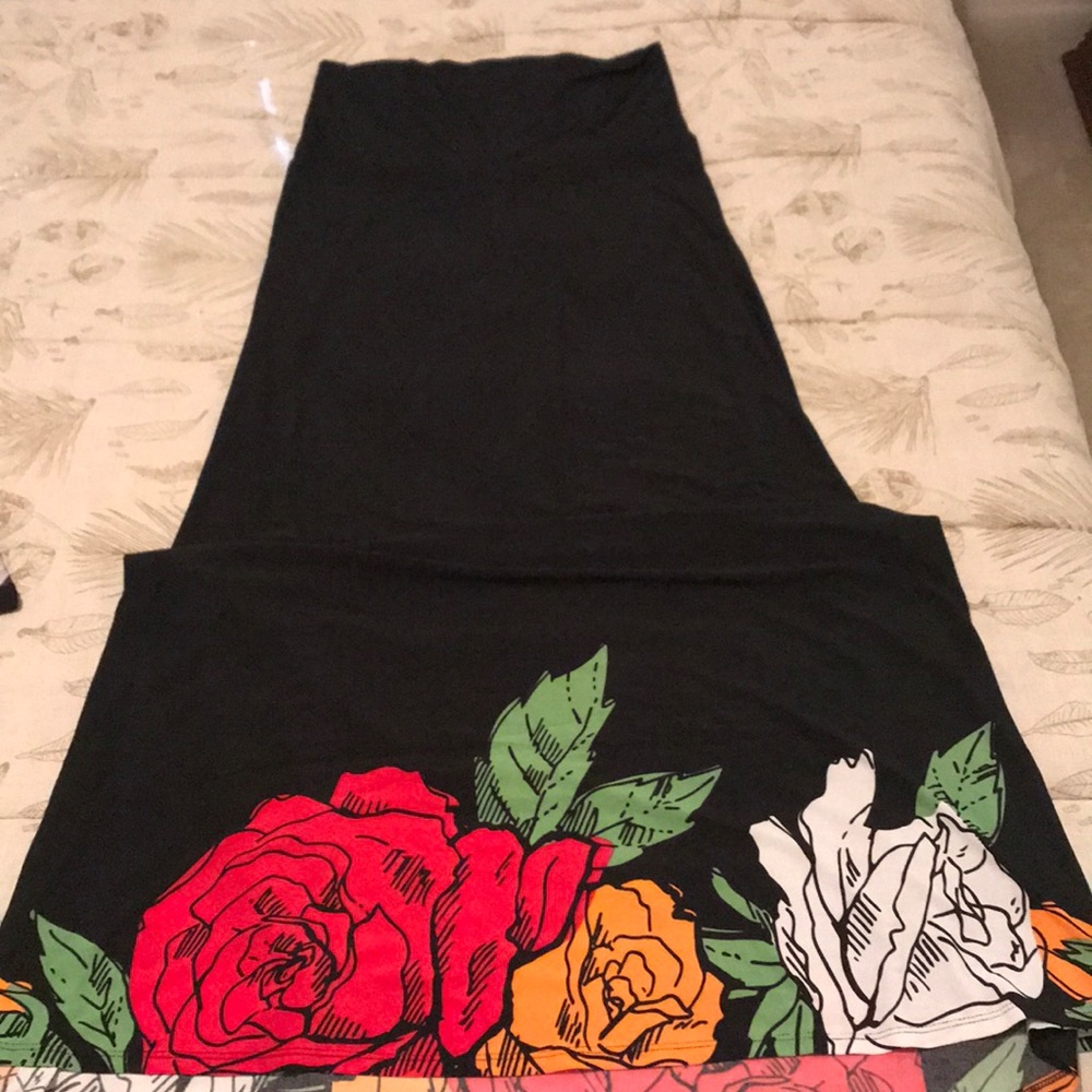 Black and floral maxi skirt